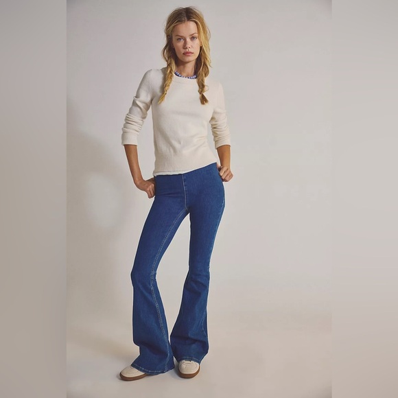 Free People/We The Free Penny Pull-on Flare Jeans - Picture 3 of 13